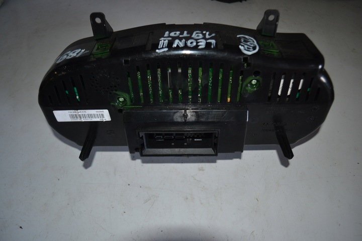 фото №4, Спидометр приборы seat leon ii 1.9 tdi 1p0920807e