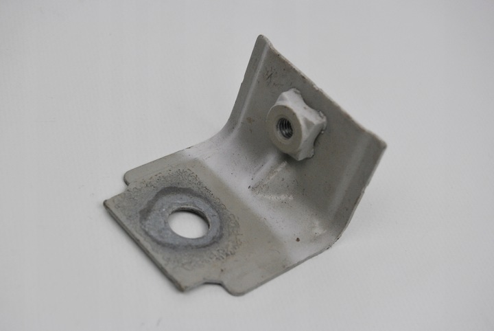 фото №1, Audi оригинальный номер 5g0809471 кронштейн поддержка крыльев