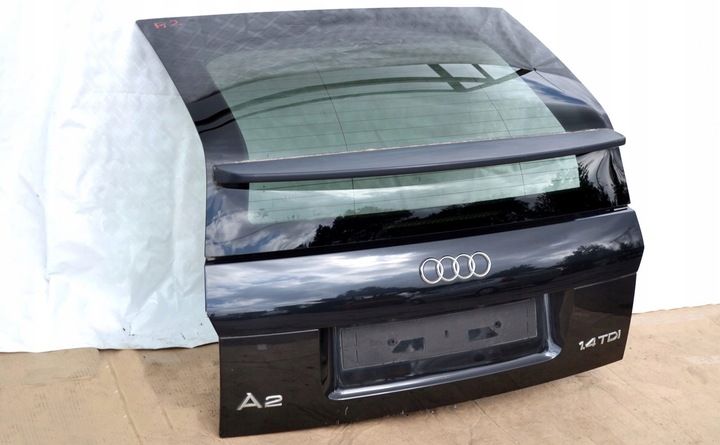 фото №3, Audi a2 крышка задняя зад + стекло чёрная красивая