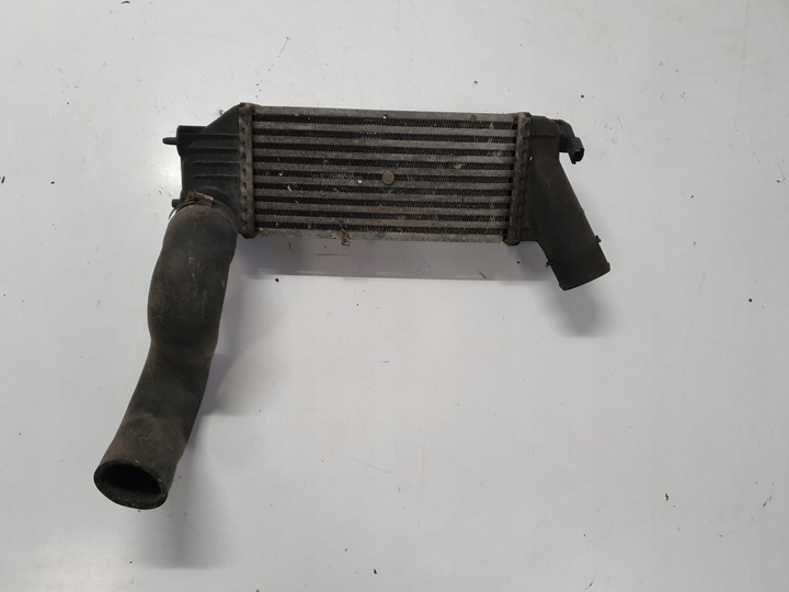 фото №1, Peugeot 307 интеркулер 2.0hdi 9636635308