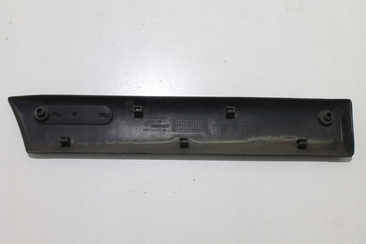 фото №2, Renault master ii планка двері правих перед