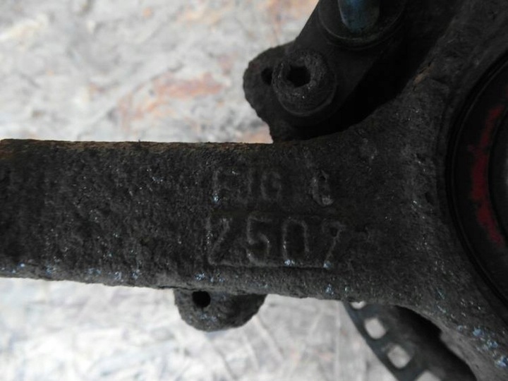 фото №3, Golf iv 4 r32 02-04 поворотна опора перед передня ліва