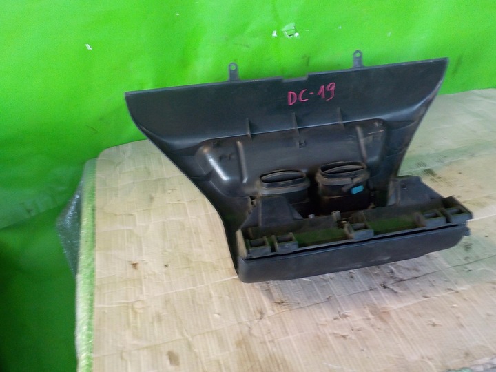 фото №8, Daf lf 45.180 2004 панель средний решётки