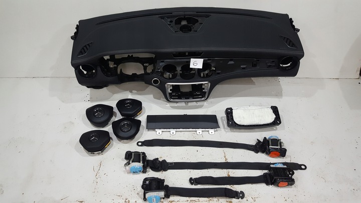 фото №5, Mercedes gla w156 панель консоль подушка безопасности подушки ремни оригинал демонтаж
