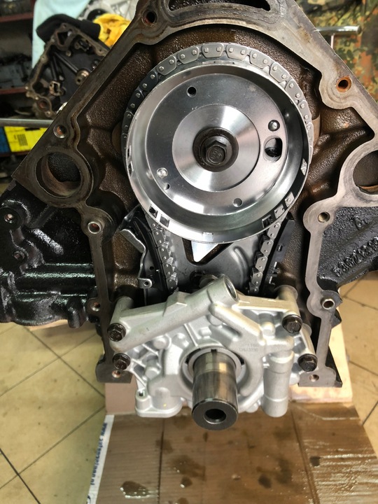 фото №8, Chrysler 300m lhs 3.5 крышка сальник 466387