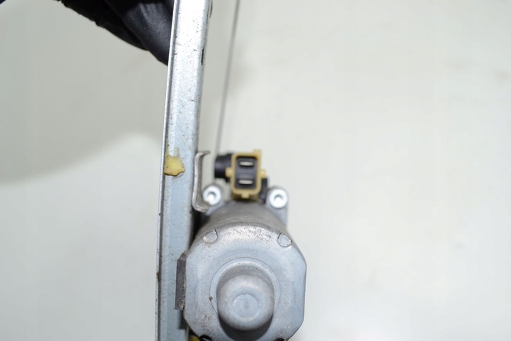 фото №4, Подъемник стекла правые задний saab 95 9-5 97-9r