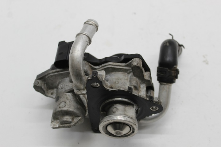 фото №1, Seat leon 5f клапан egr 04l131501s 04l121058ac