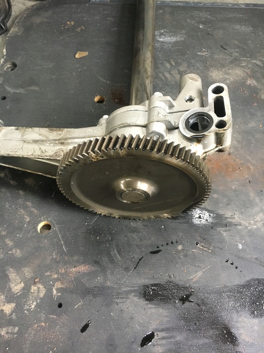 фото №1, Насос масла scania r hpi