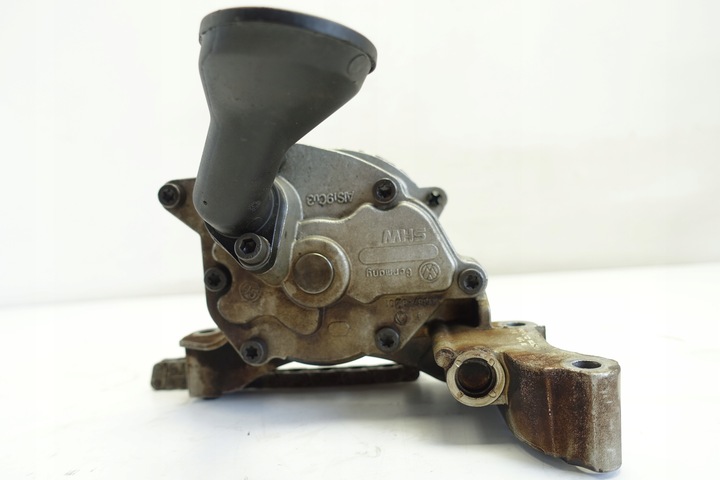 фото №7, Vw golf v 1.6 fsi насос масла 03c103669e