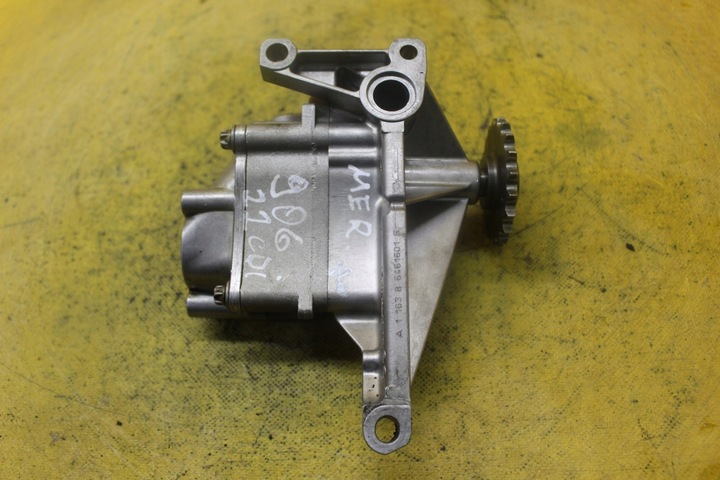 фото №8, Насос масла sprinter 906 2.2 cdi 6111810201