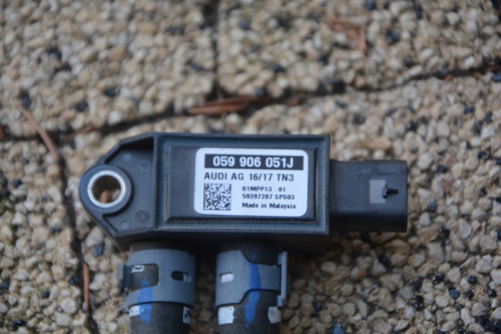 фото №5, Датчик тиску vw touareg 3 iii 760 059906051j