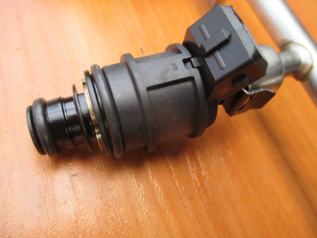 фото №15, Opel 1.8 16v x18xe1 форсунки 90536149 5wk93151