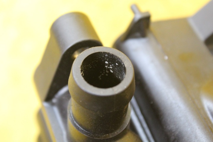 фото №5, Основание фильтра масла audi a4 b8 2.0 tdi cjc