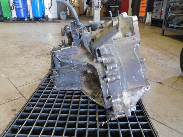 фото №6, Коробка передач коробки передач focus mk2 cmax 1.6 tdci 3m5r7002yf