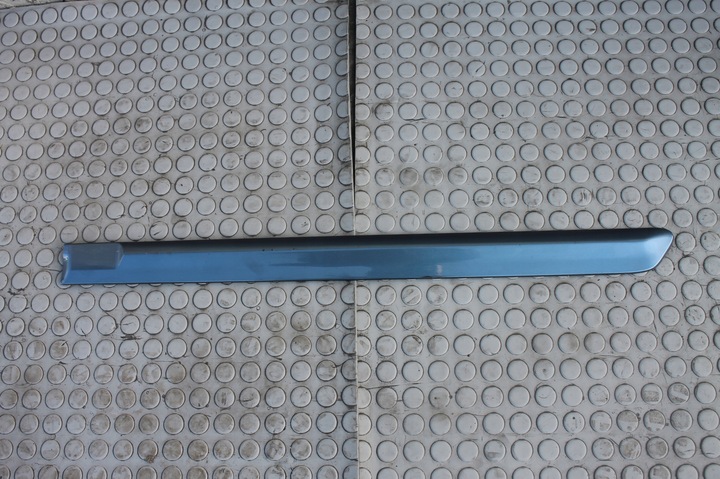 фото №1, Планка дверь левый зад 33a subaru outback iii 03-09