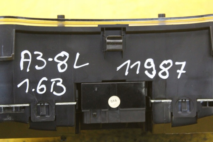 фото №10, Спидометр панель приборов audi a3 8l 1.6 b 8d0919272c