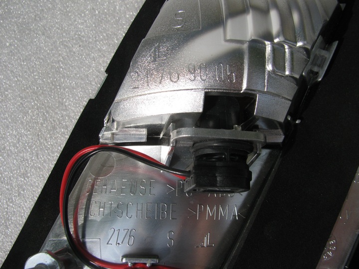 фото №4, Mercedes clc лампа зад задня na кришка багажника