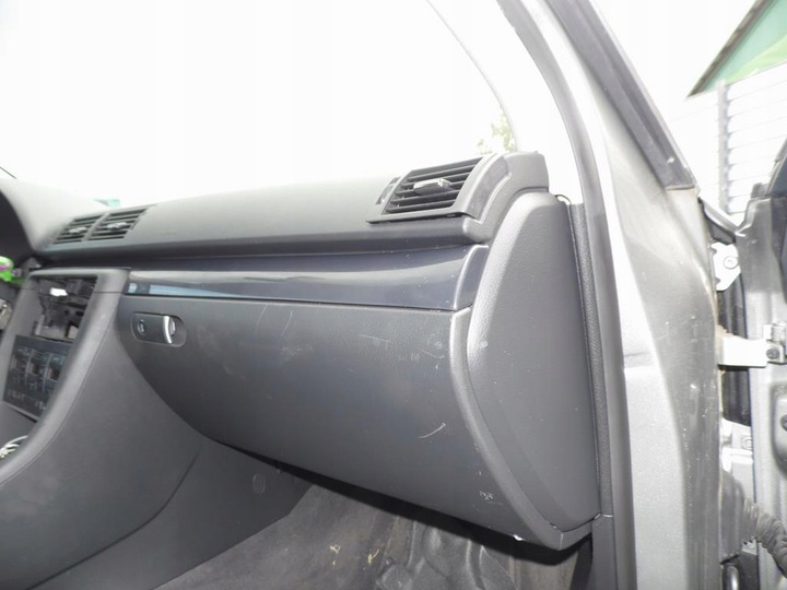 фото №7, Панель роздавальна pulpit audi a4 b6 sedan 00-04