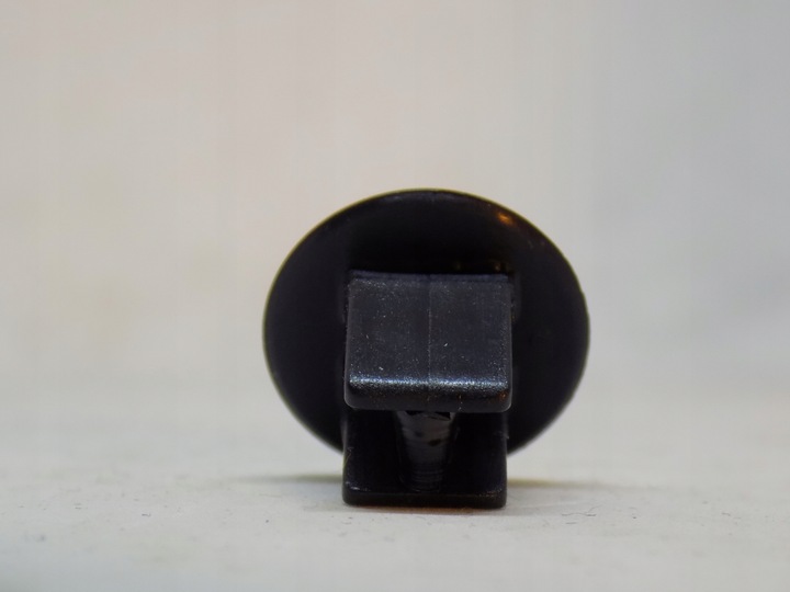 фото №5, Kia sportage кліпса штифт кріплення підкрилки