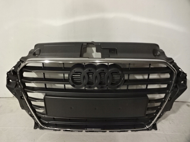 фото №1, Решітка радіатора решітка audi a3 s-line хетчбек