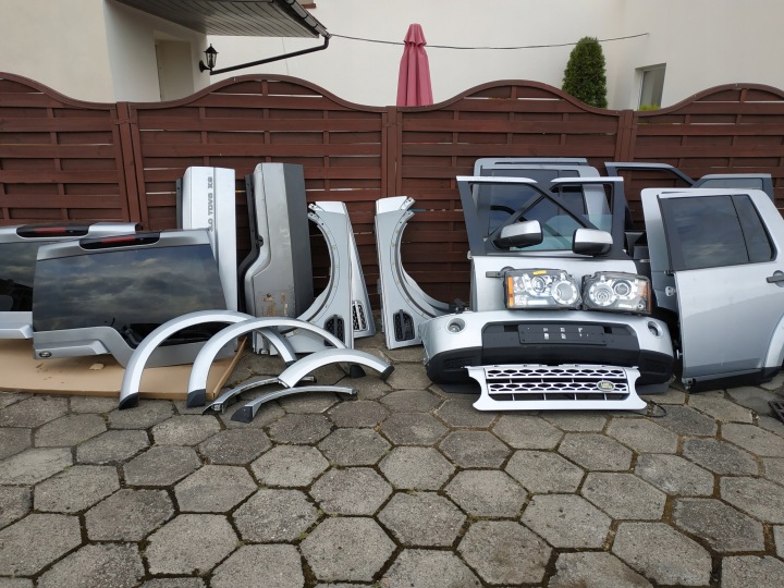 фото №4, Land rover discovery 4 молдинг дверь крыльев