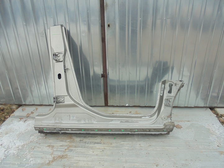 фото №1, Поріг праві стійка середній peugeot 3008