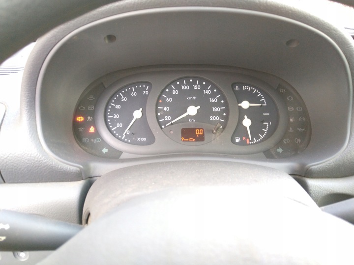 фото №8, Спідометр  прилади clio 2 ii 1.4 8v 7700410442c 120tyś