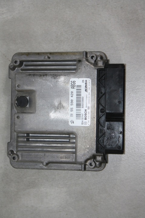 фото №1, Opel insignia 2.0 cdti компьютер двигателя 55590420