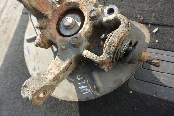 фото №8, Поворотна опора перед права ліва journey freemont