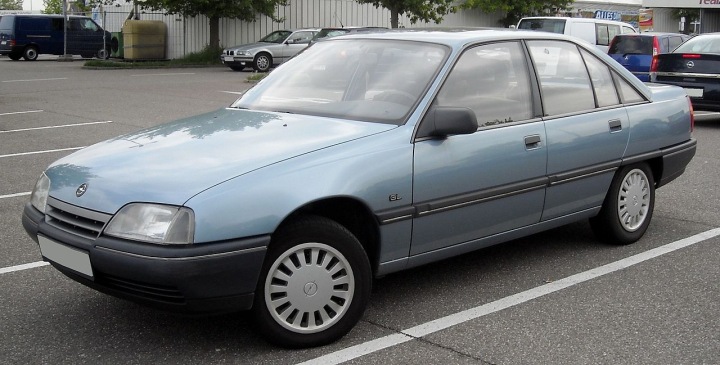 фото №9, Поворотник перед правое opel omega a 86-90