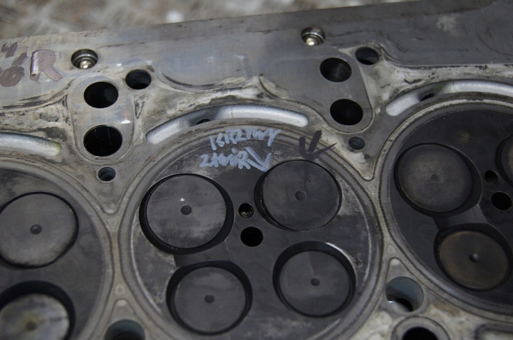 фото №8, Mercedes e-klasa w212 2.2 cdi a651 головка r651