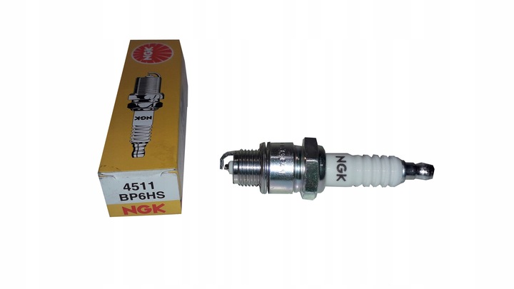 фото №1, Свічка запалювання ngk запалювання bp6hs 4511 skoda 105 120 135