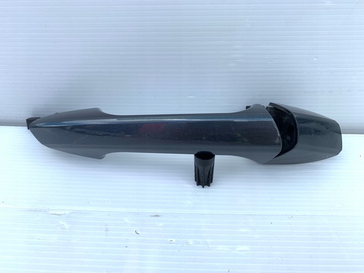 фото №1, Mercedes w204 w212 ручка правая перед передняя