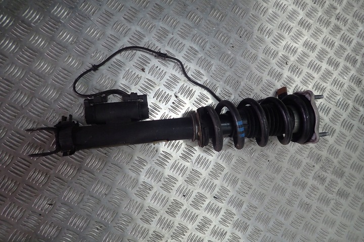 фото №1, Mercedes c w205 амортизатор перед r a2053201701