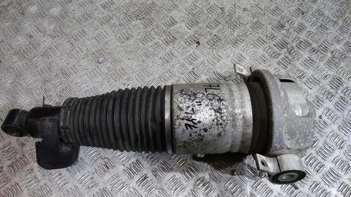 фото №1, Идеальный амортизатор зад vw touareg 1