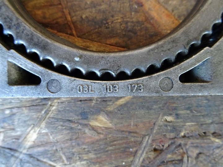 фото №2, Golf vi 2.0 tdi cba cbab 08-12 захист корпус вала 03l103170 03l103173