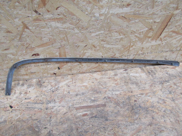 фото №9, 1 mercedes w124 універсал права планка бампер задній зад хром права