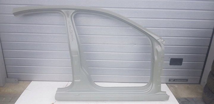 фото №1, Skoda octavia iii порог стойка правые обшивка