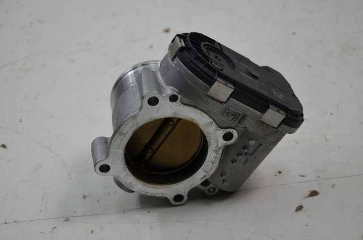 фото №1, Audi a4 b9 2.0tfsi дроссельная заслонка 06k133062j