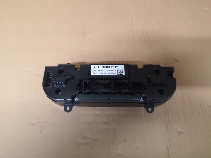 фото №6, Mercedes gls 166 350 cdi панель кондиционера