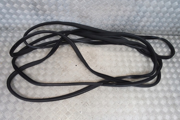 фото №1, Mercedes glc w253 suv прокладка двері права ліва перед зад кришка