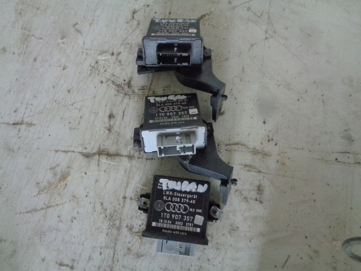 фото №1, Модуль світла vw golf v touran 1t0907357