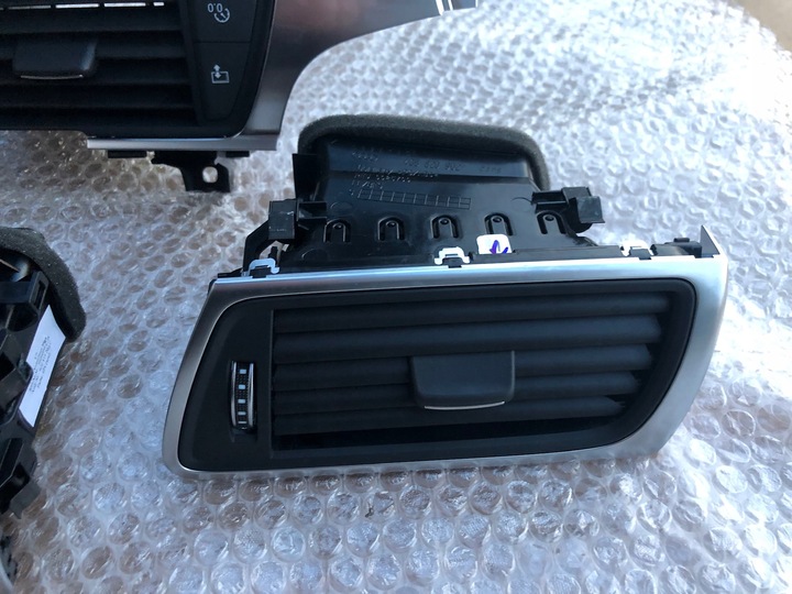 фото №4, Audi a7 rs7 решётки воздуховод рестайлинг 4g8820902c