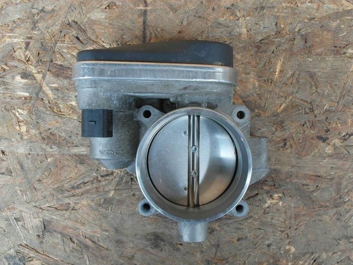 фото №1, Audi a3 8p golf v r32 3.2 v6 bdb bub дроссельная заслонка 022133062ag
