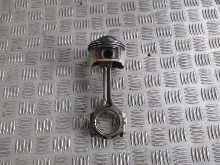 фото №1, Поршень шатун renault laguna ii 2.0 b 01-05 r