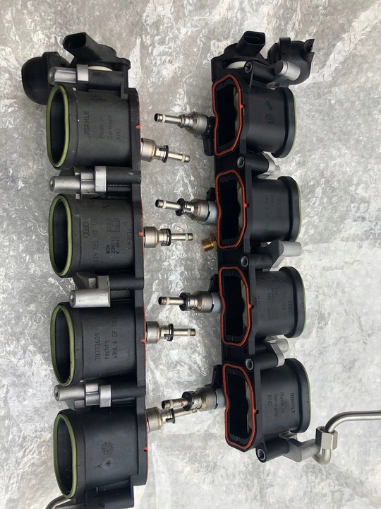 фото №1, Audi rs5 rs4 4.2 fsi колектор всмоктуючий 079133109bb