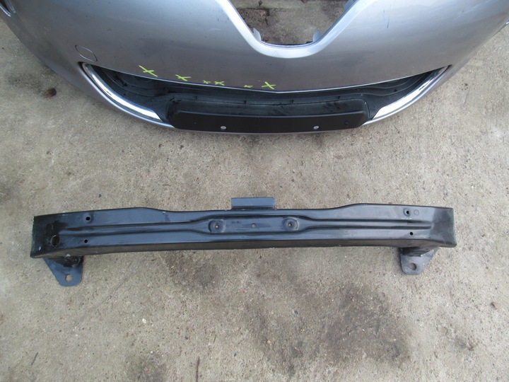 фото №6, Renault zoe бампер перед переднее решётка плита