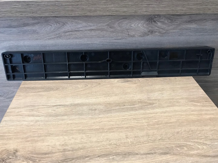 фото №1, Планка напольная audi a8 d4 4h0863765