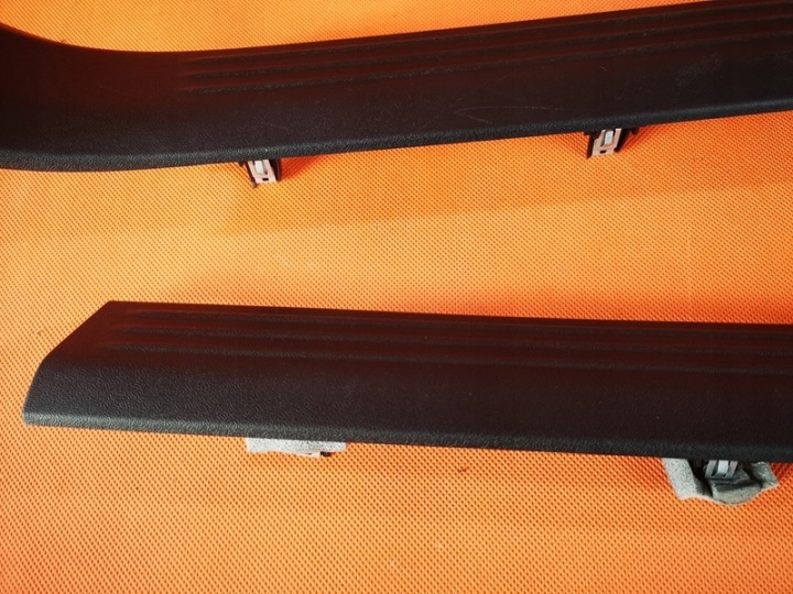 фото №8, Volvo v40 ii обшивка стійка a перед lh pr 31267987 / 31267988