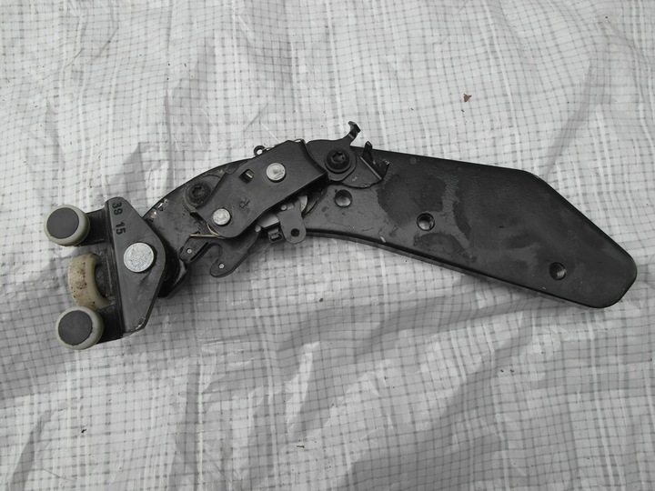 фото №1, Mercedes vito v w447 клас ролик двері правих 447